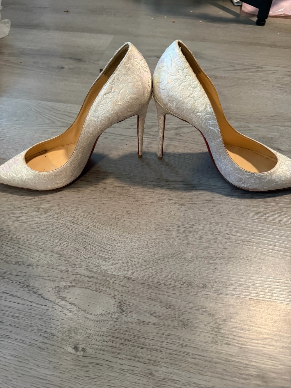 Christian Louboutin Ivory Floral Embossed Pointed-Toe Pumps - Picture 2 of 5